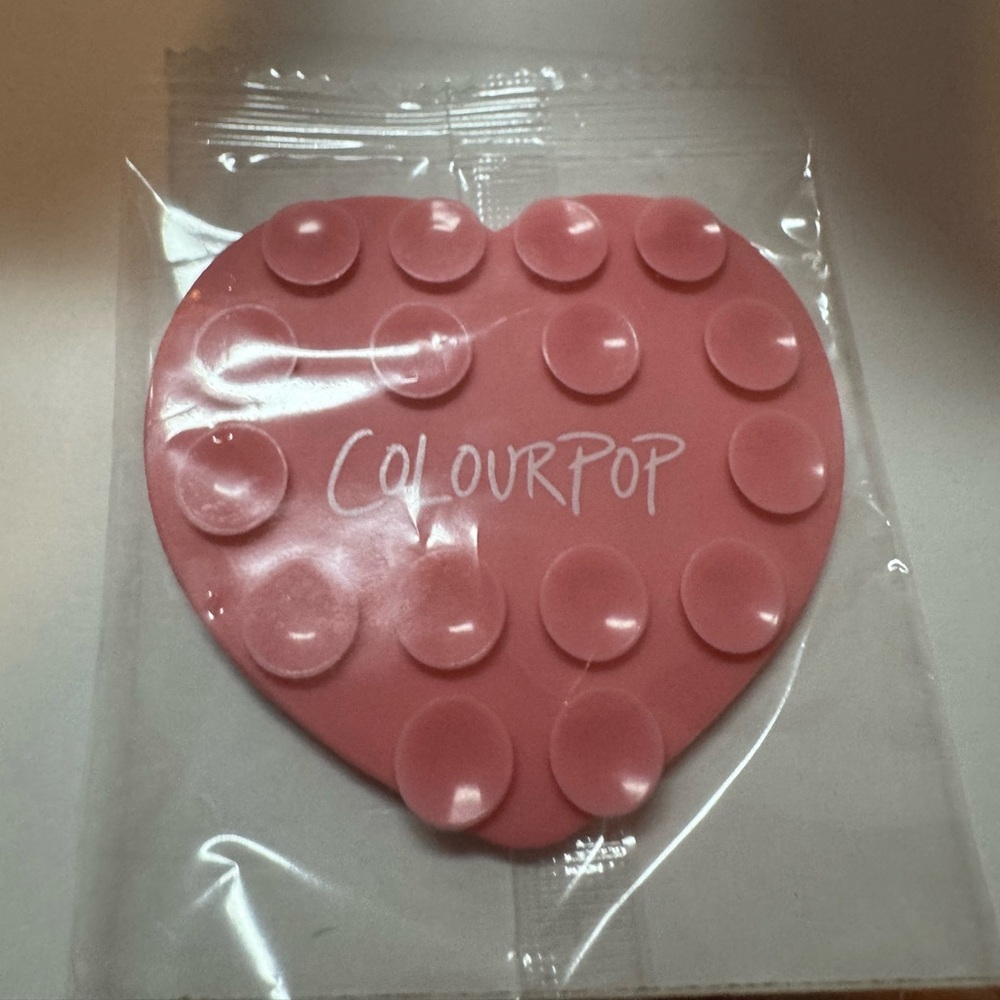 ColourPop Pink Heart Phone Grip Grippy
